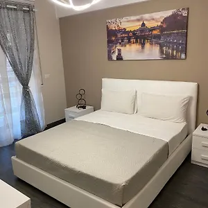 https://cipro-vatican-house-rome.it-romehotels.com