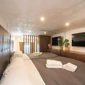 https://popolo-pen-3-apartament.it-romehotels.com